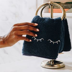 How To Use Weezie Makeup Towels