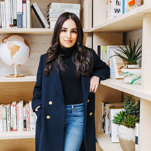 Weezie Hype Girl: Ariel Okin