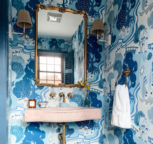 Bathroom Diaries: Tara Clayton