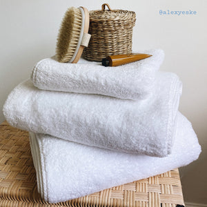 How to Roll & How to Fold Towels 4 Ways