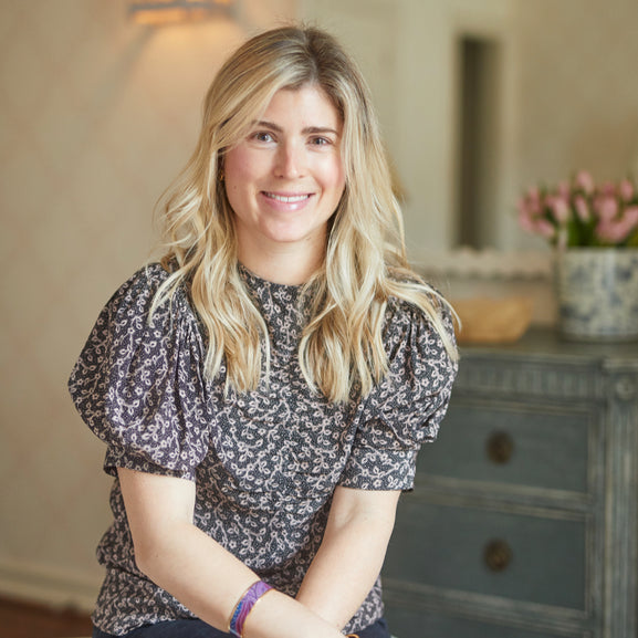 Bathroom Diaries: Lisa Henderson