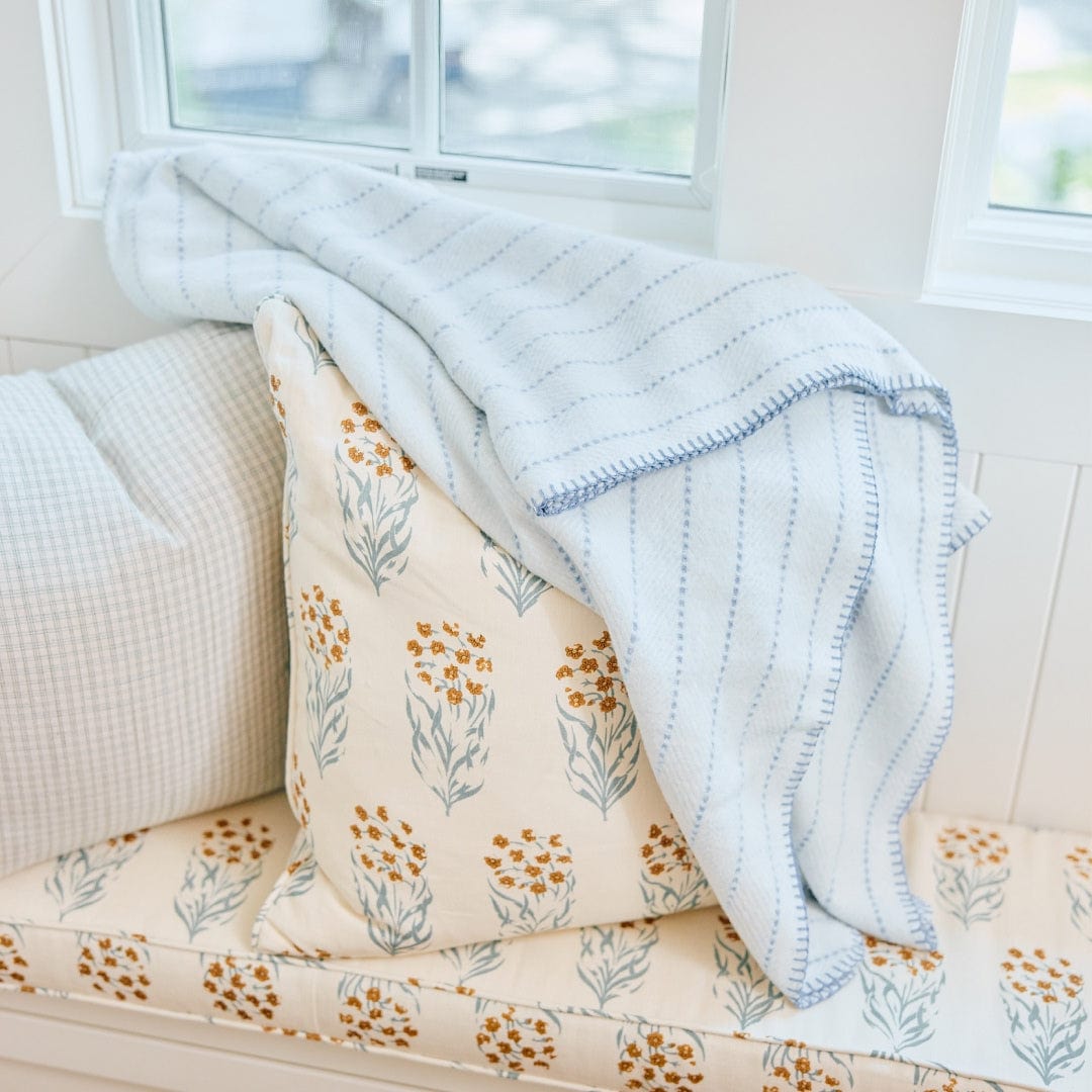 Blankets & Throw