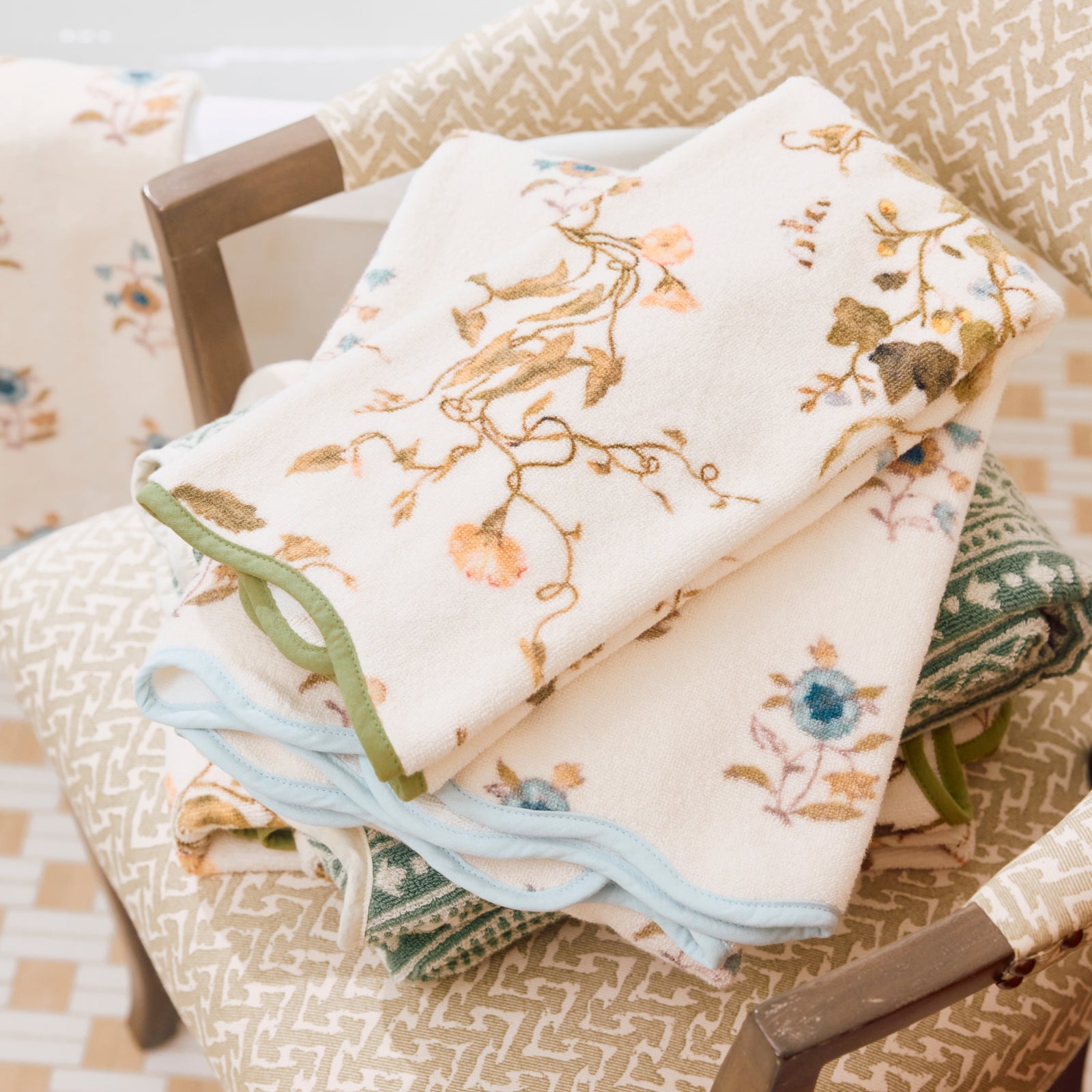 Leah O'Connell x Weezie Floral Scallop Starter Pack