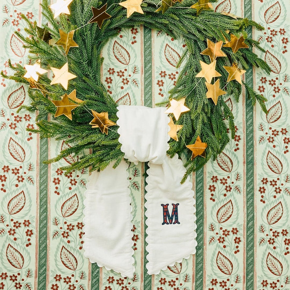 Scallop Wreath Sash