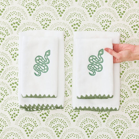 Green Snake Powder Bath Towel