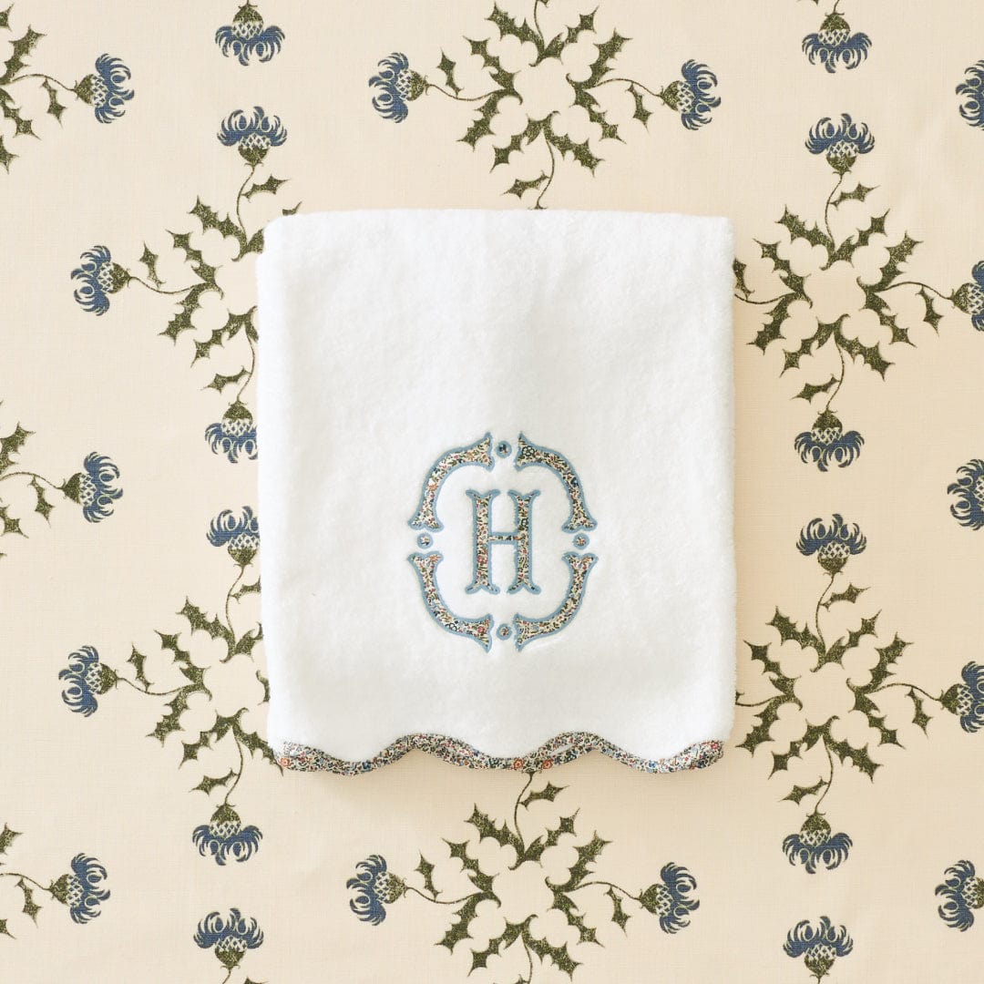 Scallop Bath Towel piped with Liberty London - Thumbnail 4