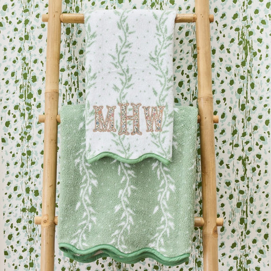 Patterned Scallop Hand Towels (pair)