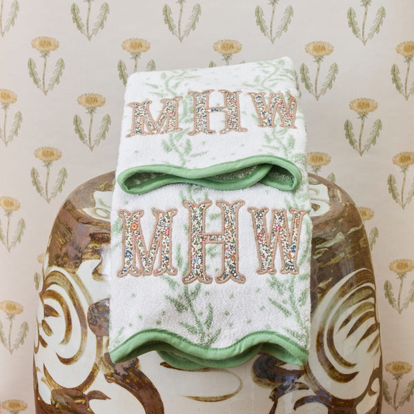 Patterned Scallop Hand Towels (pair)
